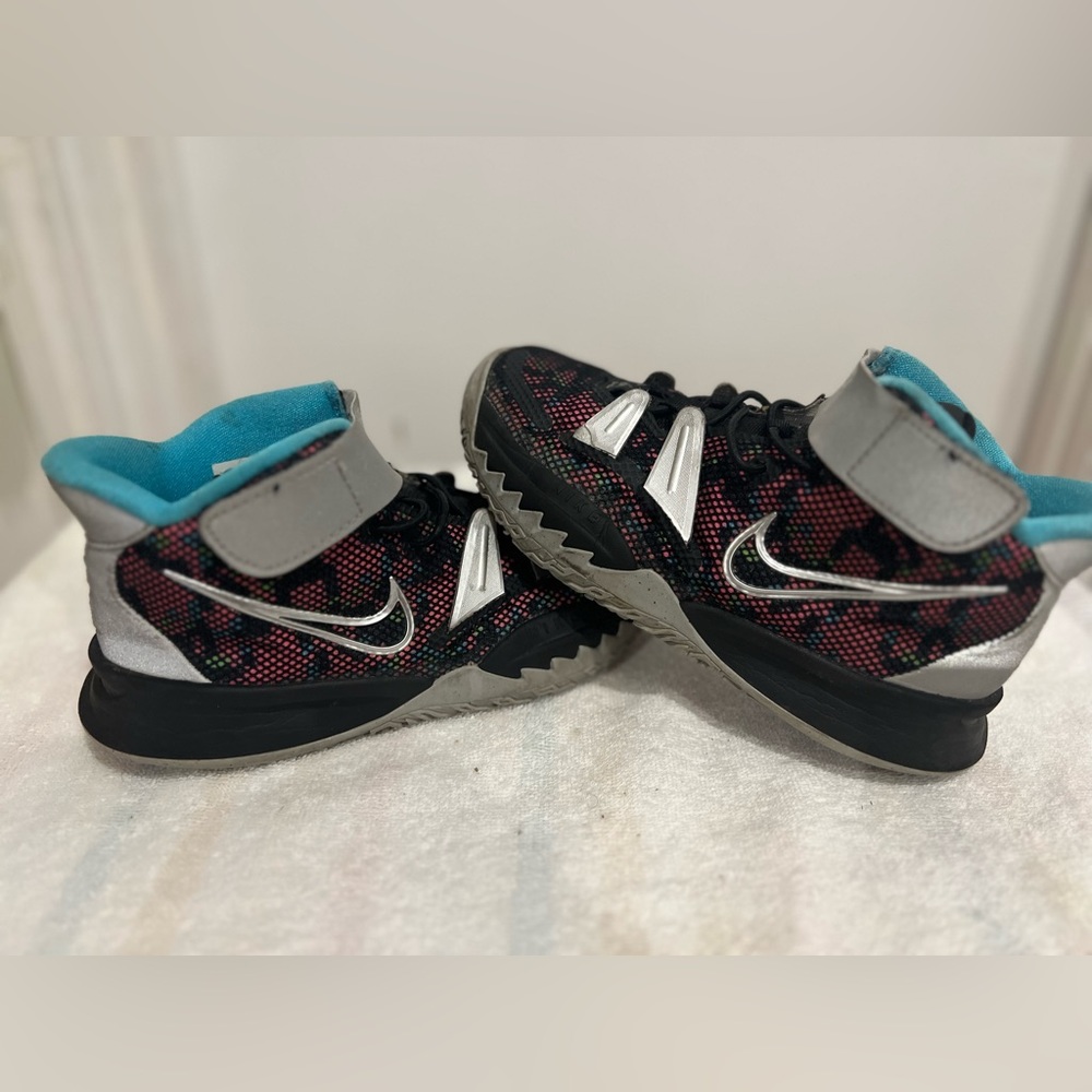 Kyrie Basketball Sneakers- kids 13c